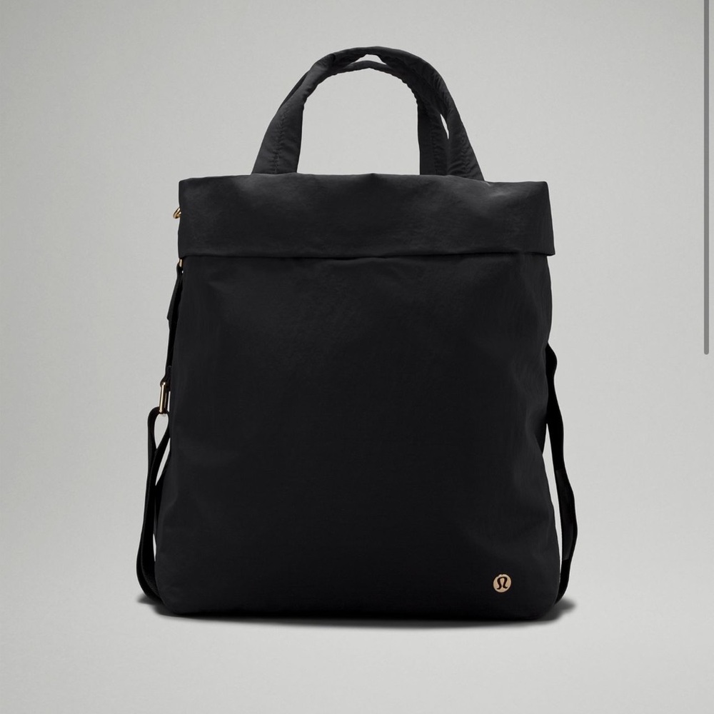 Lululemon On My Level 30L Bag